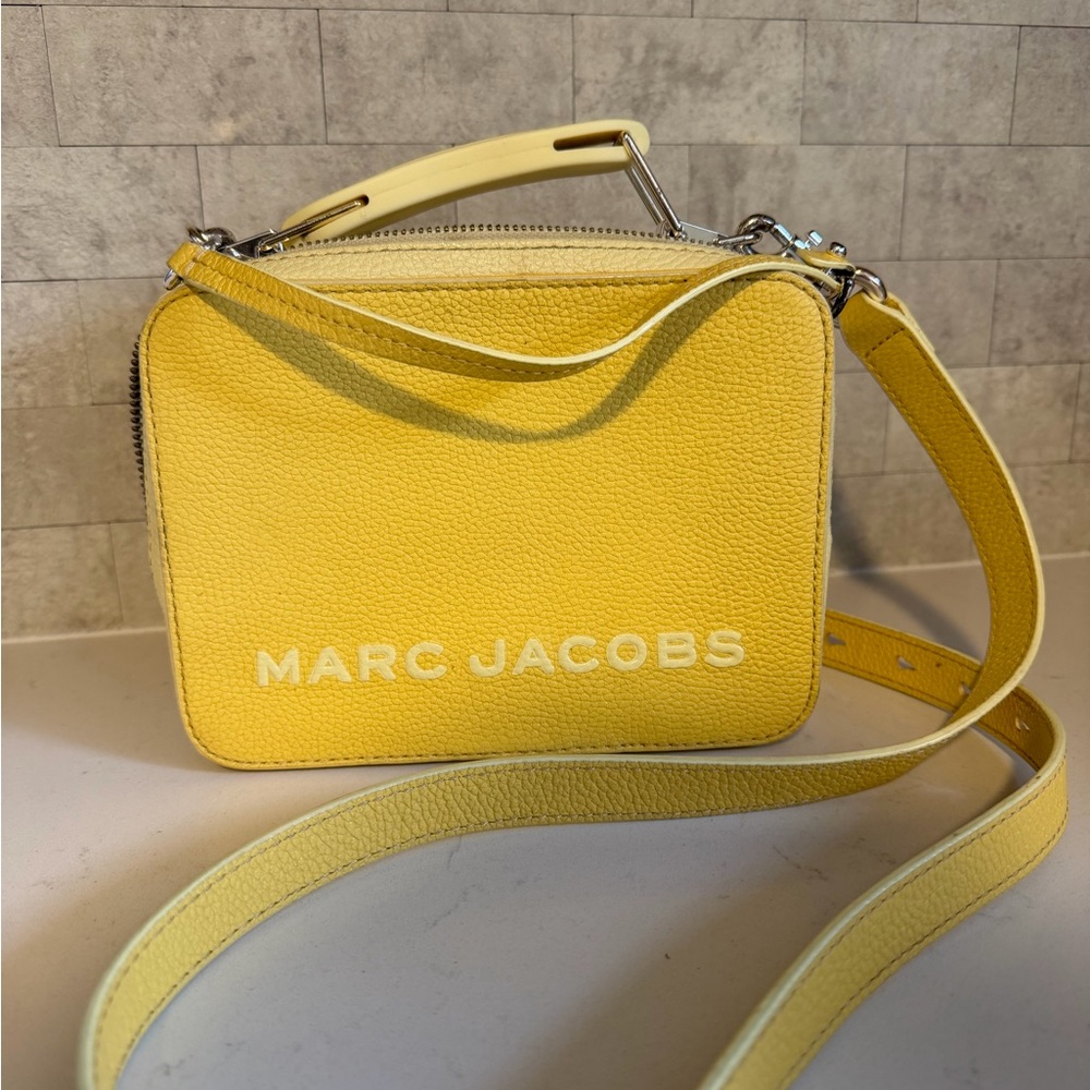 Marc Jacobs The Box Bag Yellow